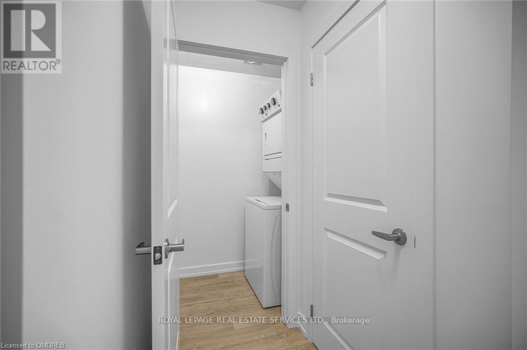 












901 - 460 DUNDAS STREET E

,
Hamilton,




Ontario
L8B2A5

