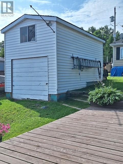 












17 - 6108 CURTIS POINT ROAD

,
Alnwick/Haldimand,




Ontario
K0K2X0

