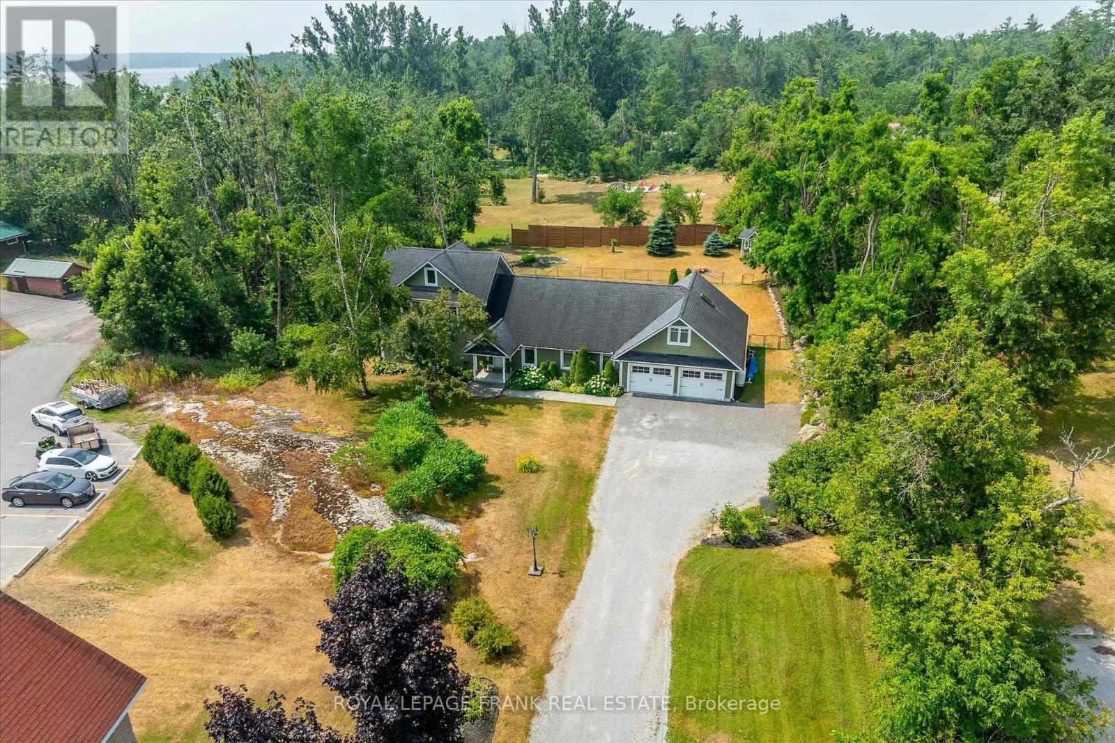 












1898 LAKEHURST ROAD

,
Trent Lakes,




Ontario
K0L1J0

