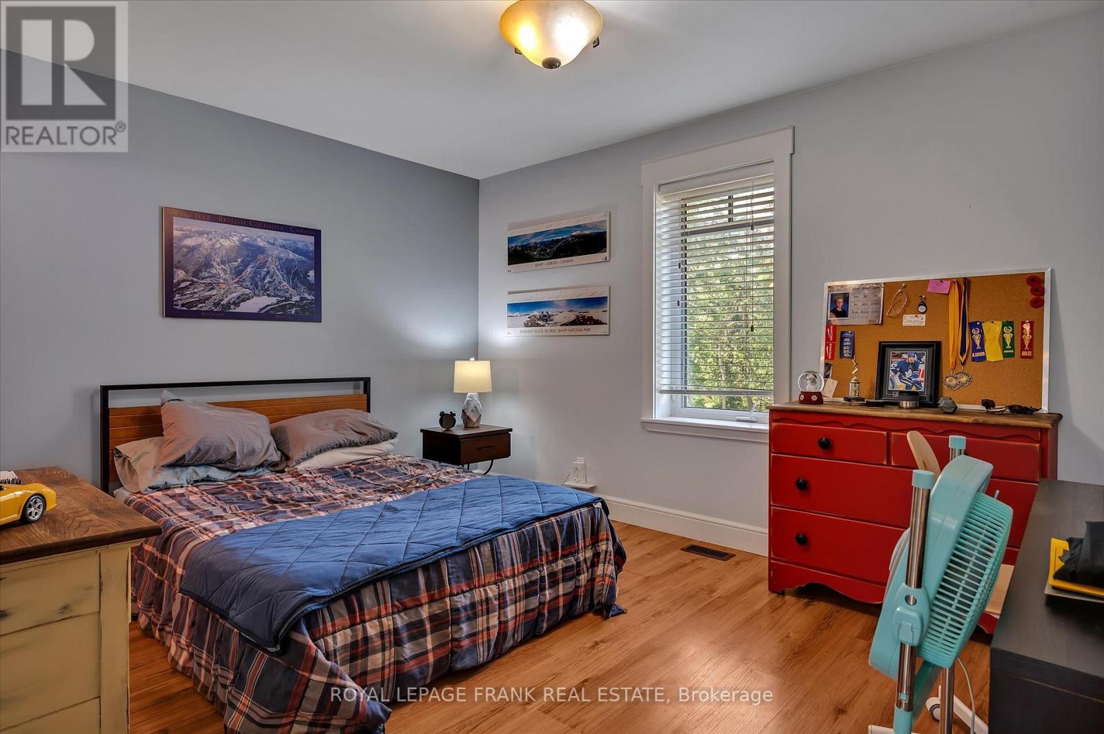 












1898 LAKEHURST ROAD

,
Trent Lakes,




Ontario
K0L1J0

