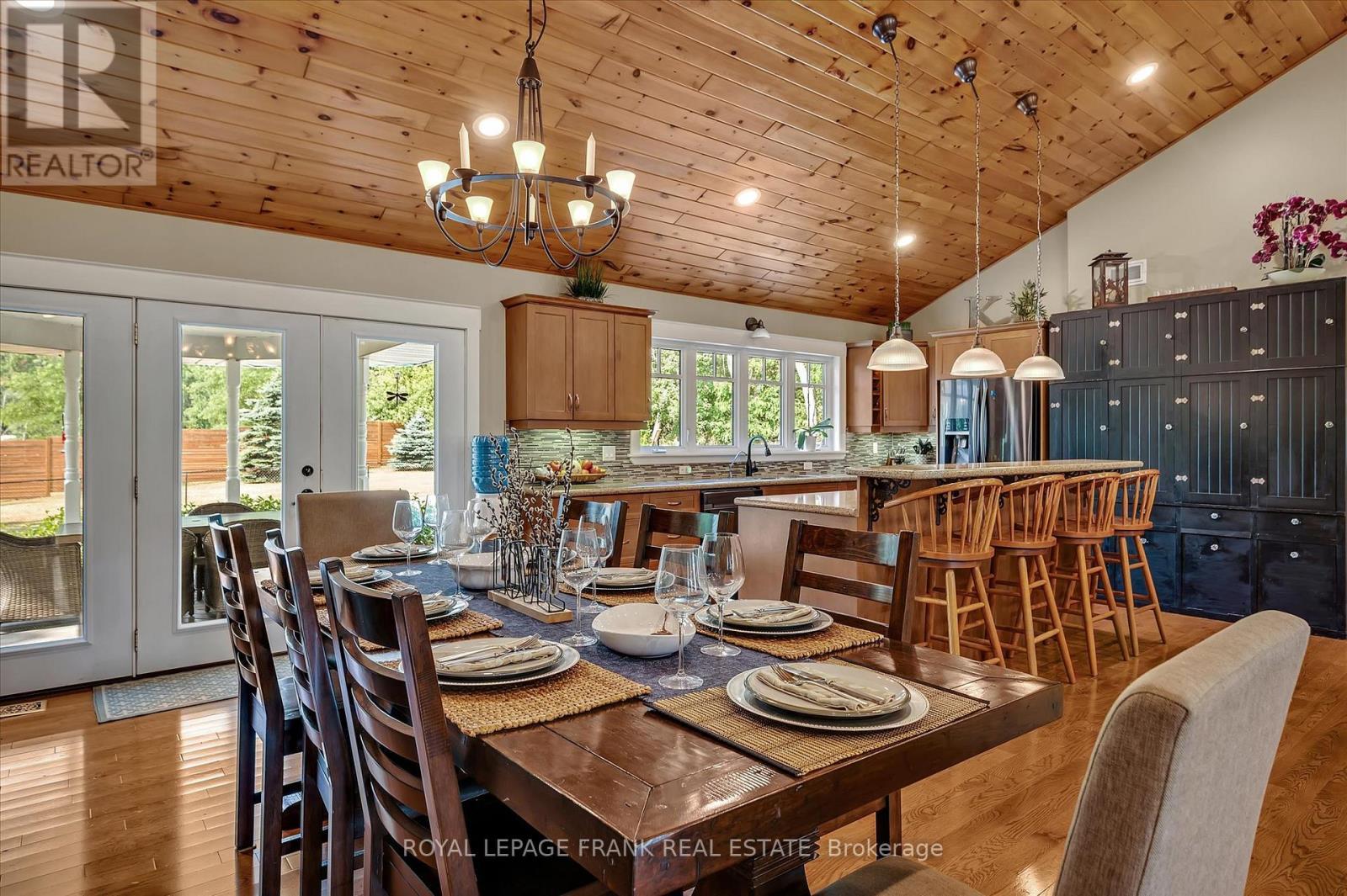 












1898 LAKEHURST ROAD

,
Trent Lakes,




Ontario
K0L1J0

