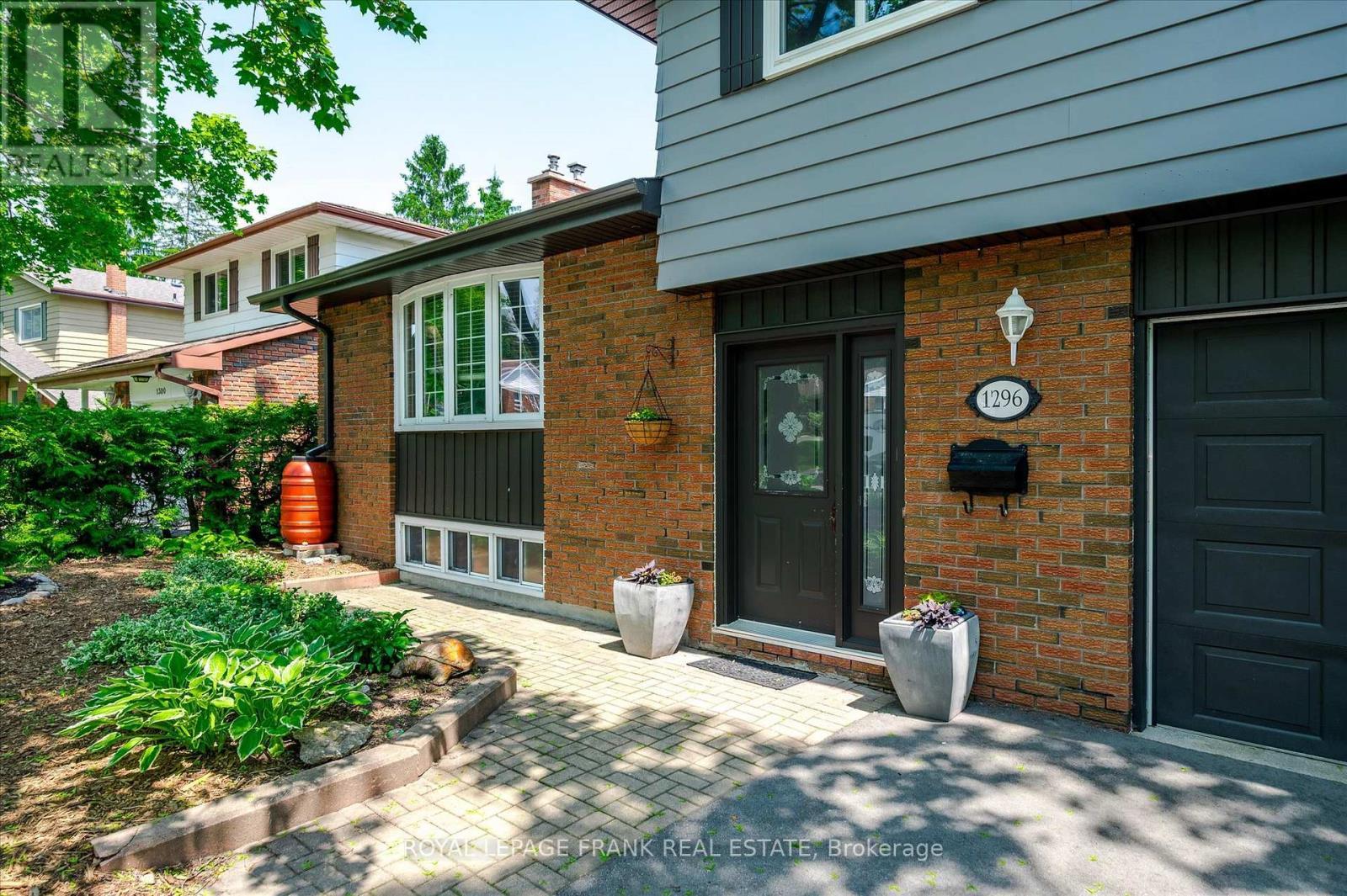 












1296 CARTIER BOULEVARD

,
Peterborough (Northcrest),




Ontario
K9H6S1

