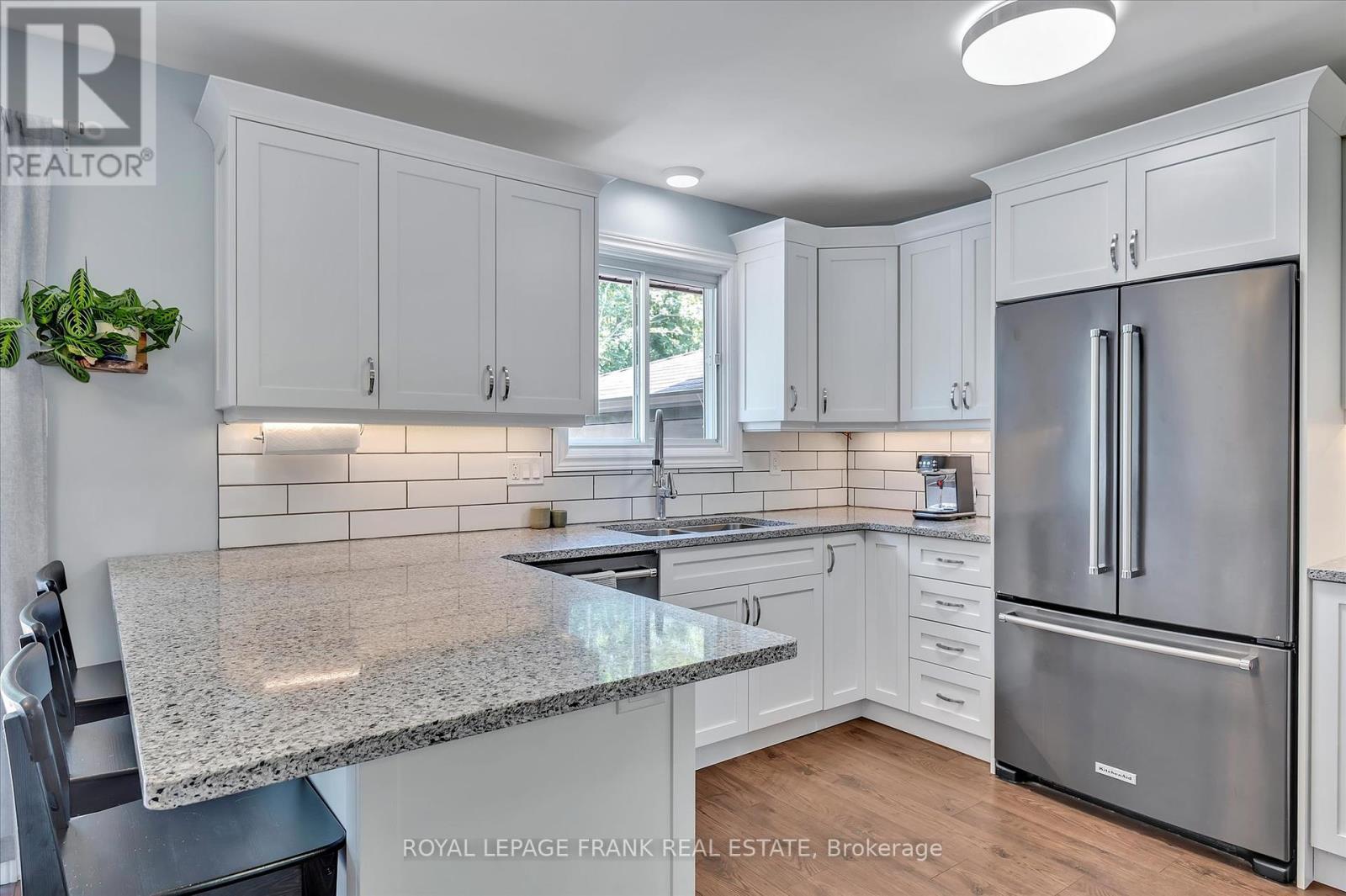 












1296 CARTIER BOULEVARD

,
Peterborough (Northcrest),




Ontario
K9H6S1

