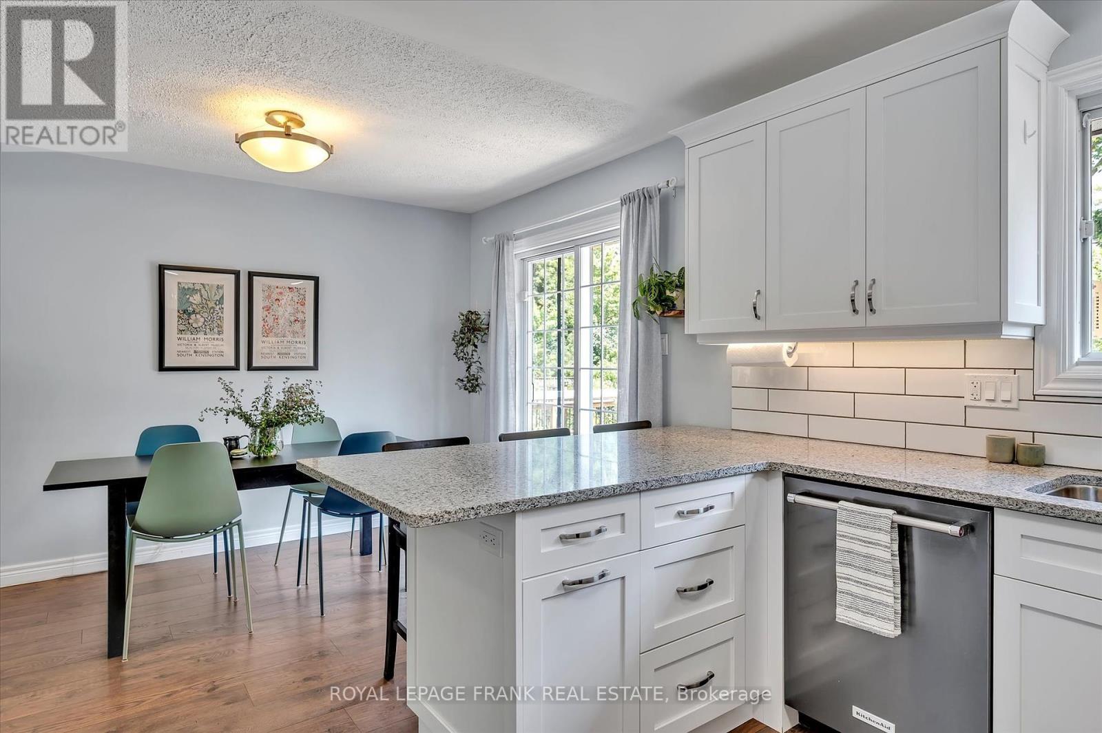 












1296 CARTIER BOULEVARD

,
Peterborough (Northcrest),




Ontario
K9H6S1

