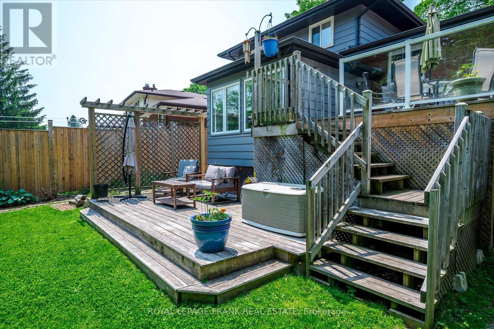 












1296 CARTIER BOULEVARD

,
Peterborough (Northcrest),




Ontario
K9H6S1

