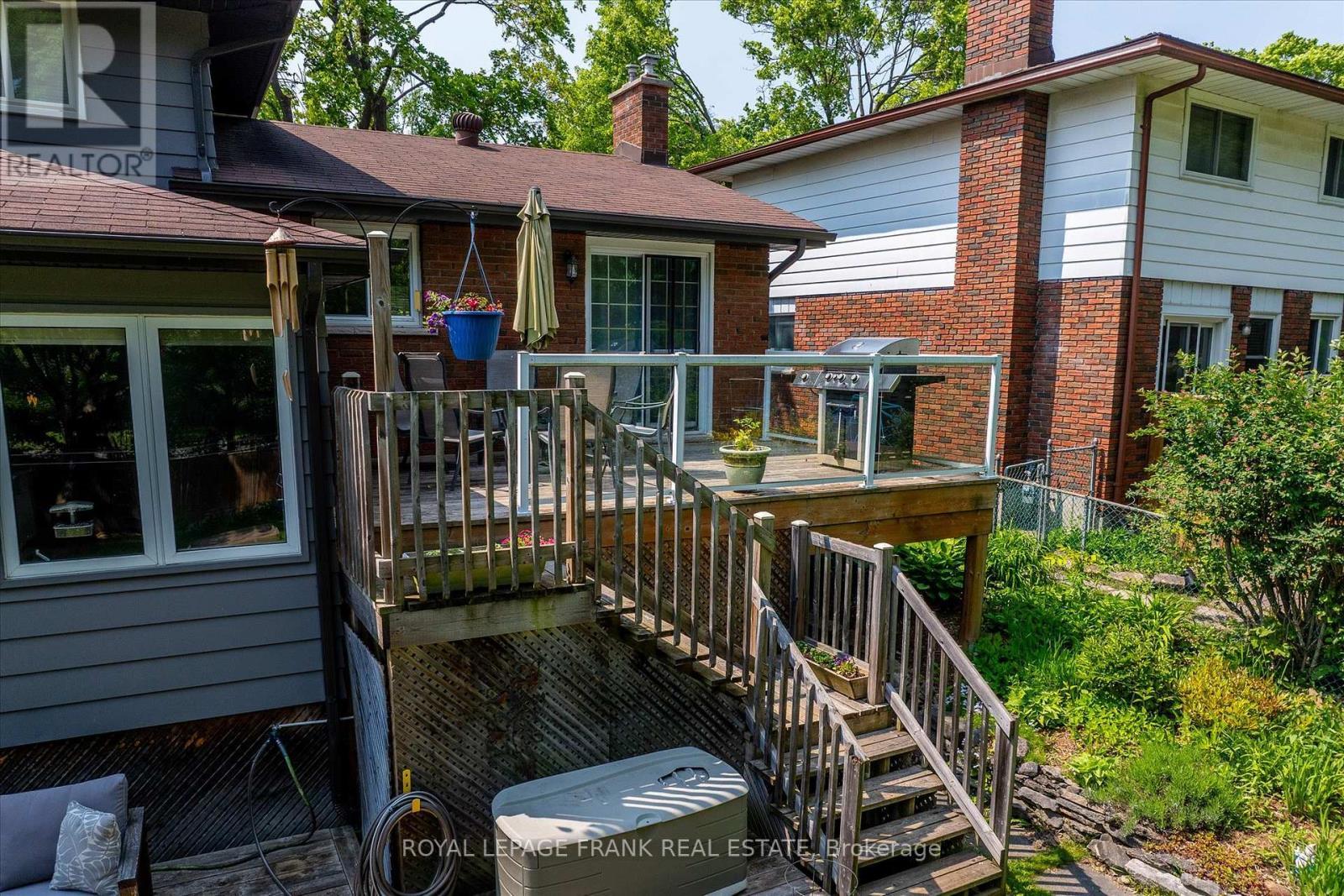 












1296 CARTIER BOULEVARD

,
Peterborough (Northcrest),




Ontario
K9H6S1

