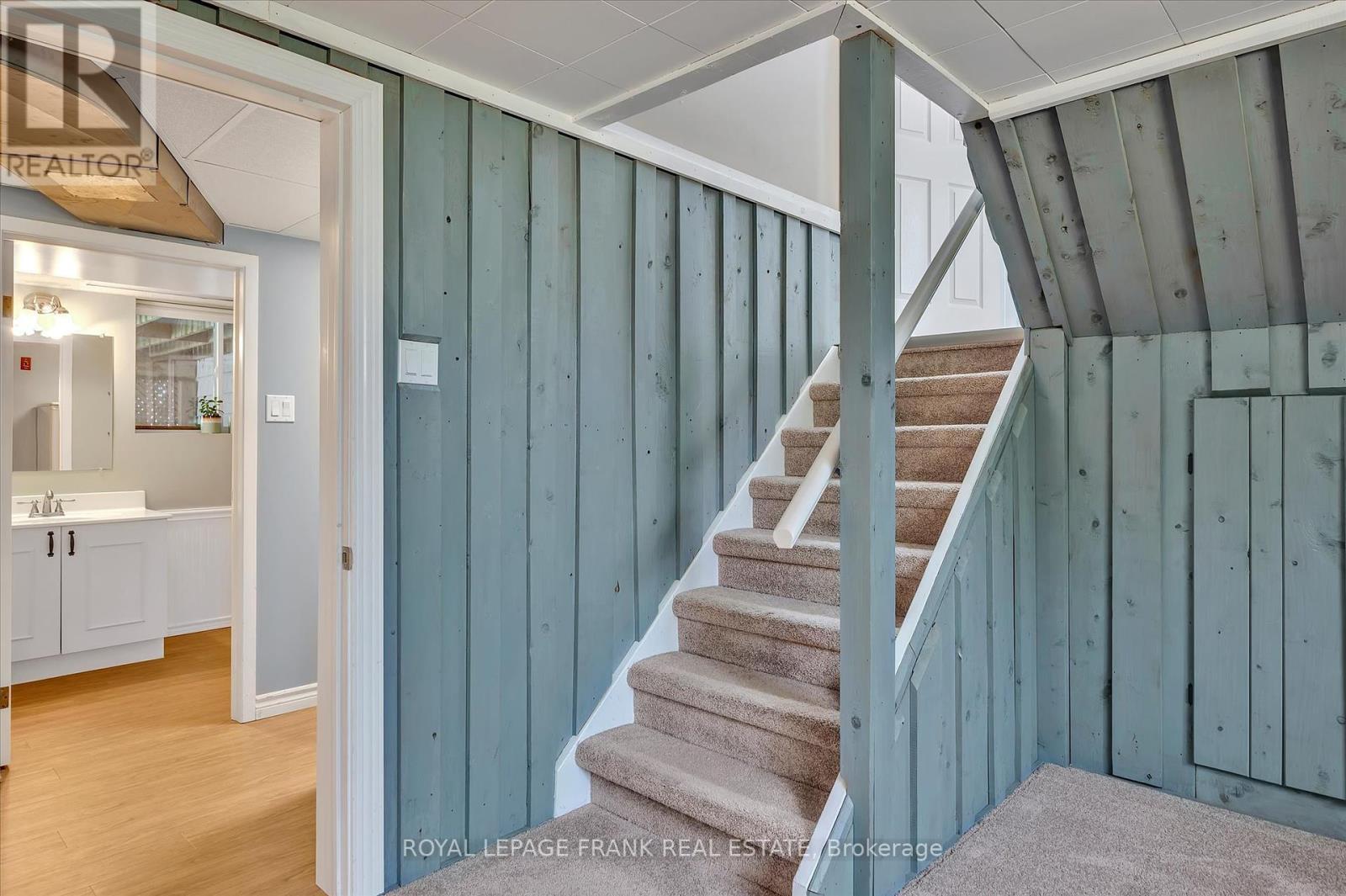 












1296 CARTIER BOULEVARD

,
Peterborough (Northcrest),




Ontario
K9H6S1

