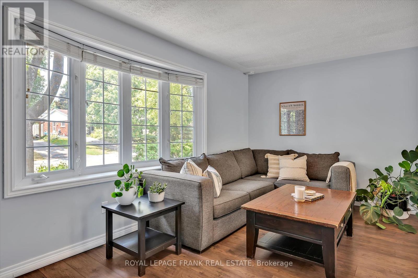 












1296 CARTIER BOULEVARD

,
Peterborough (Northcrest),




Ontario
K9H6S1

