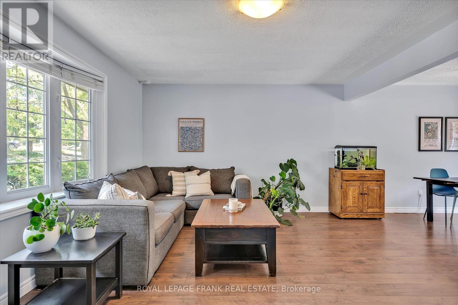












1296 CARTIER BOULEVARD

,
Peterborough (Northcrest),




Ontario
K9H6S1

