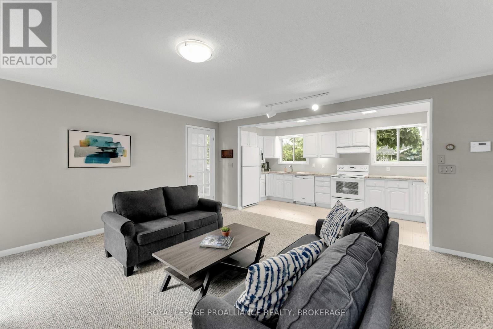 












227 ALWINGTON PLACE

,
Kingston (Central City East),




Ontario
K7L4P9

