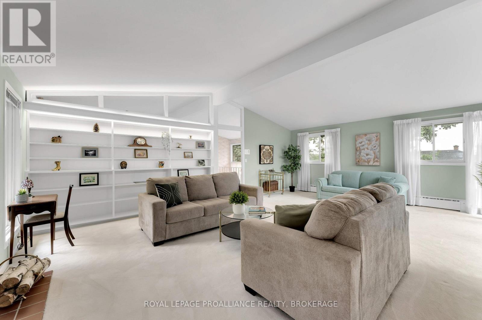












227 ALWINGTON PLACE

,
Kingston (Central City East),




Ontario
K7L4P9

