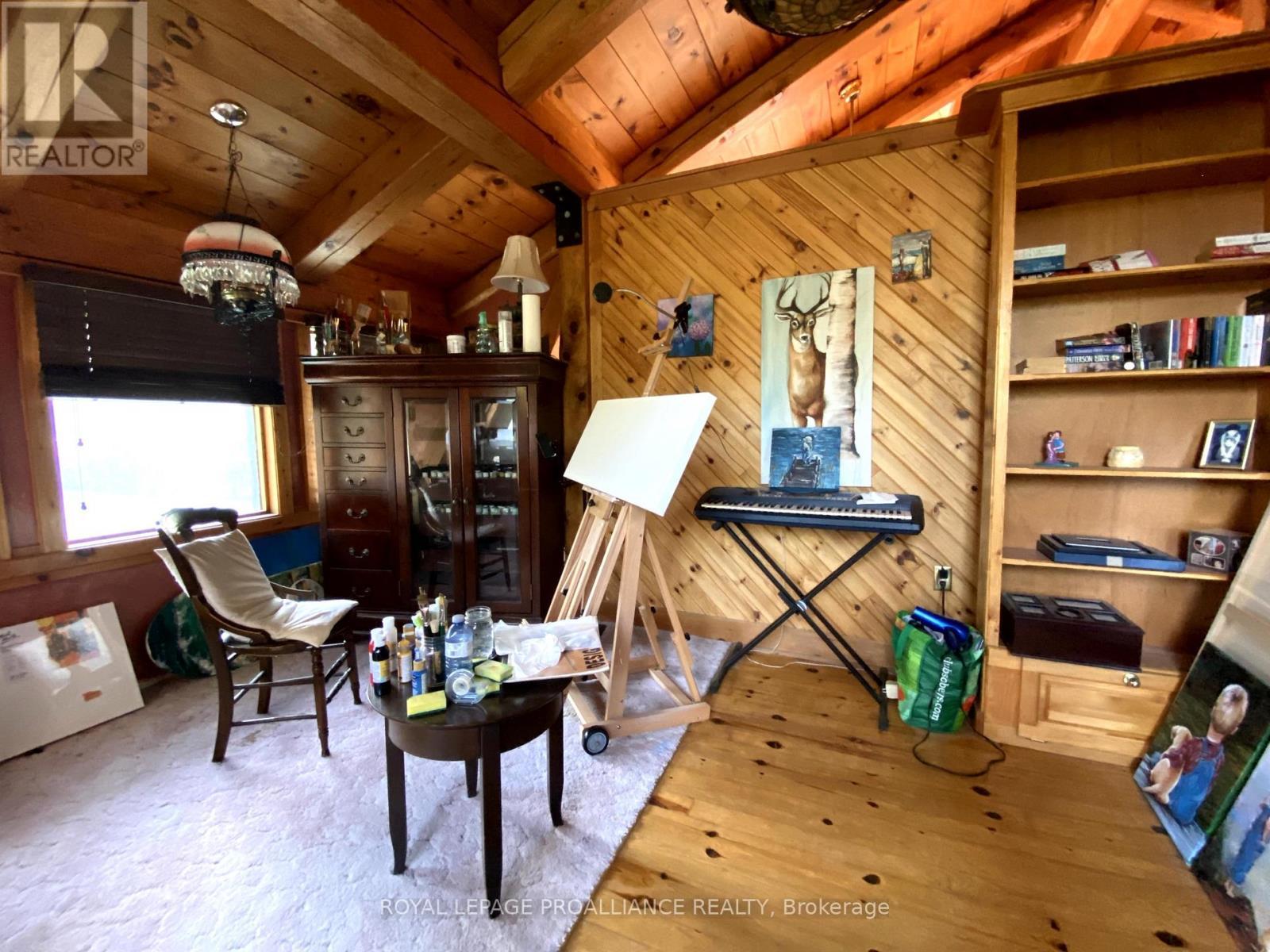 












1464 COUNTY ROAD 28

,
Quinte West (Murray Ward),




Ontario
K0K1H0

