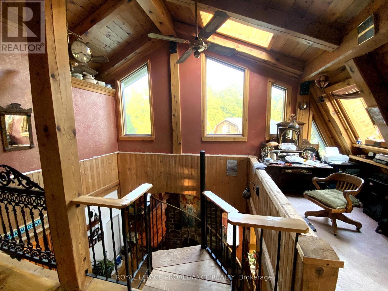 












1464 COUNTY ROAD 28

,
Quinte West (Murray Ward),




Ontario
K0K1H0


