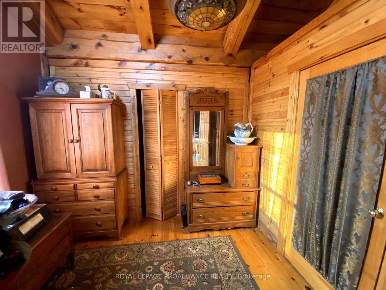 












1464 COUNTY ROAD 28

,
Quinte West (Murray Ward),




Ontario
K0K1H0

