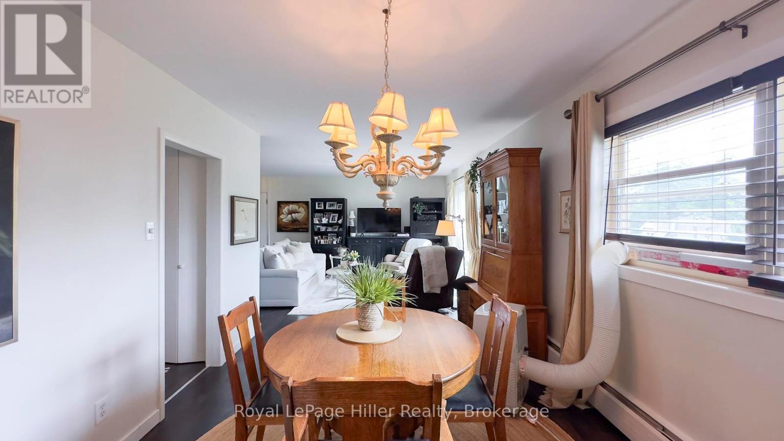 












98 WILLIAM STREET

,
Stratford,




Ontario
N5A4Y1

