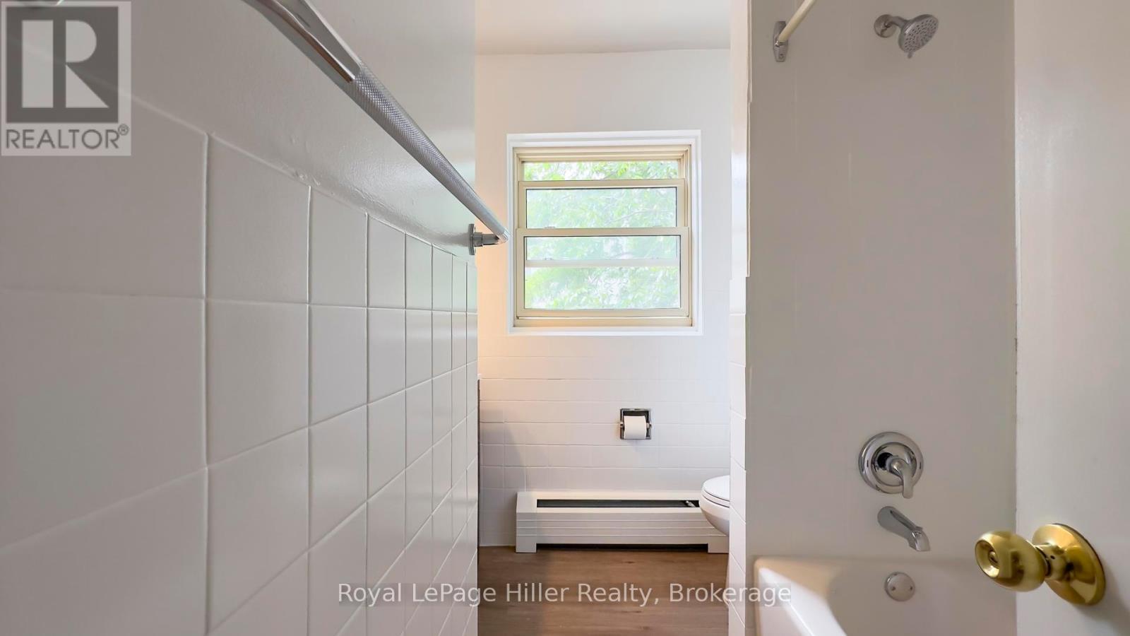 












98 WILLIAM STREET

,
Stratford,




Ontario
N5A4Y1

