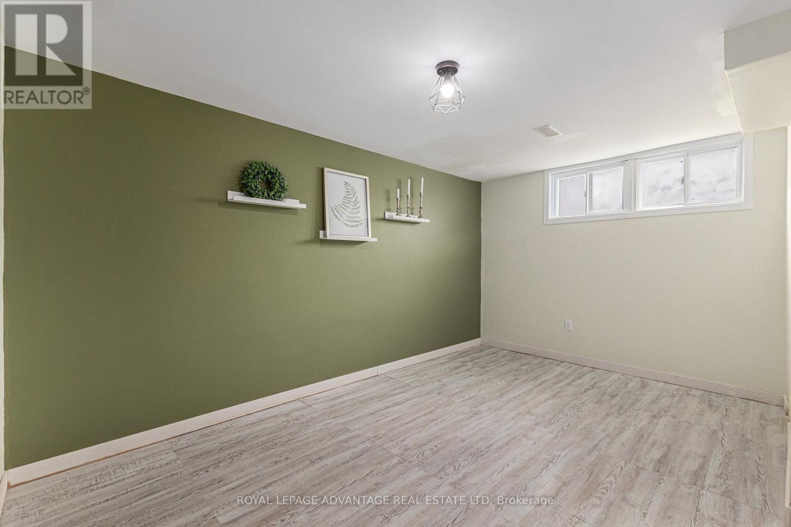 












136 STAMFORD DRIVE

,
Drummond/North Elmsley,




Ontario
K7H1A5

