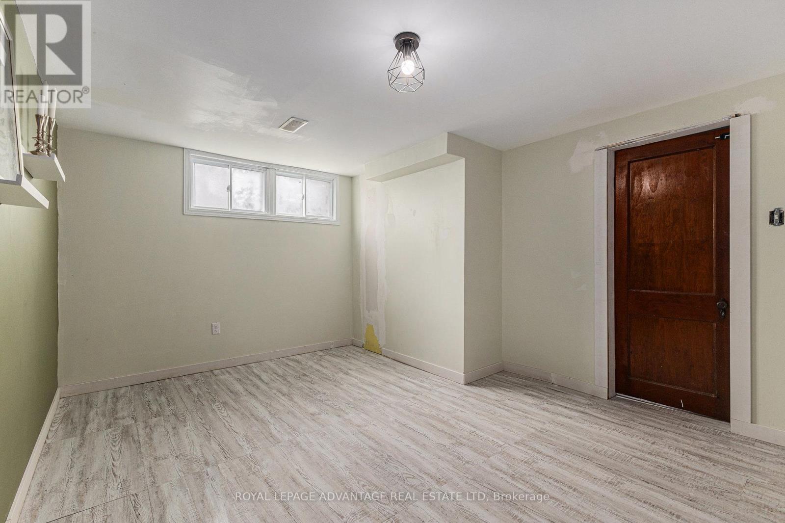 












136 STAMFORD DRIVE

,
Drummond/North Elmsley,




Ontario
K7H1A5

