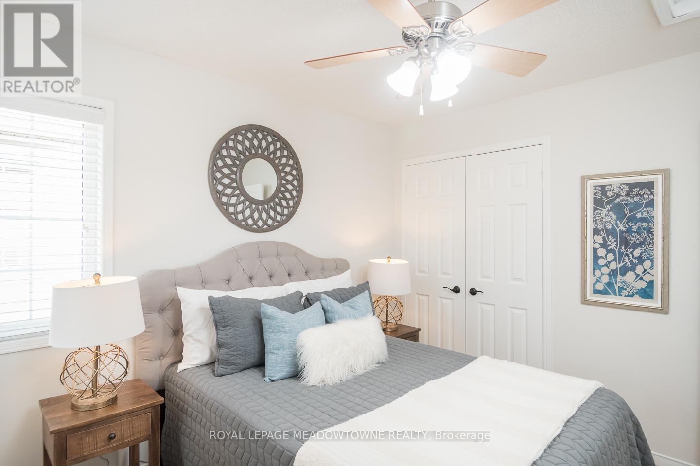 












190 HAMPSHIRE WAY

,
Milton,




Ontario
L9T6B9

