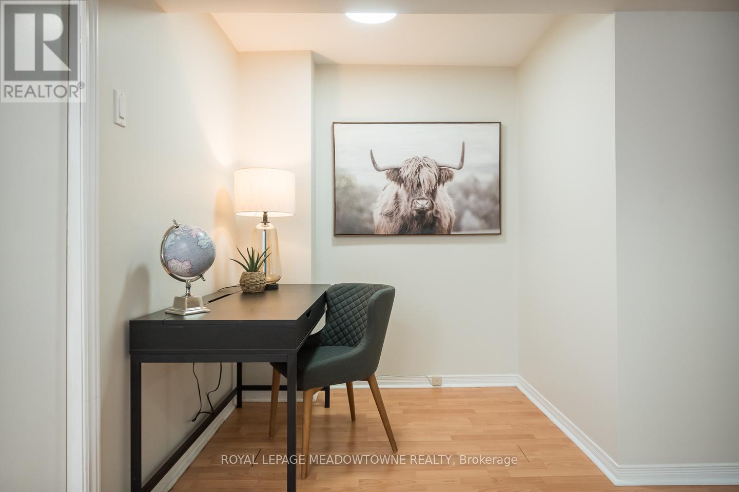 












190 HAMPSHIRE WAY

,
Milton,




Ontario
L9T6B9

