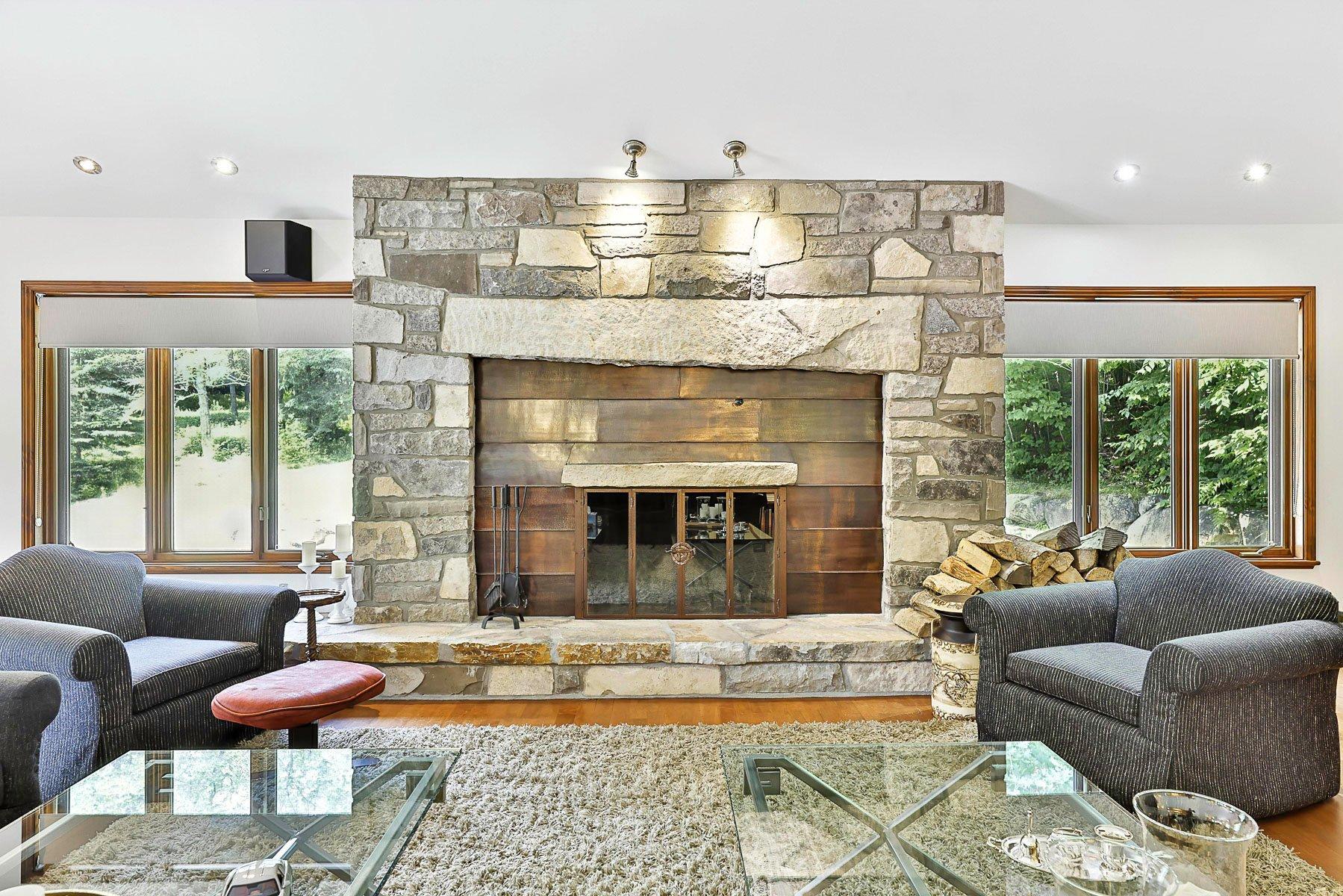 









184


Ch. Legault

,
Saint-Sauveur,




QC
J0R1R7

