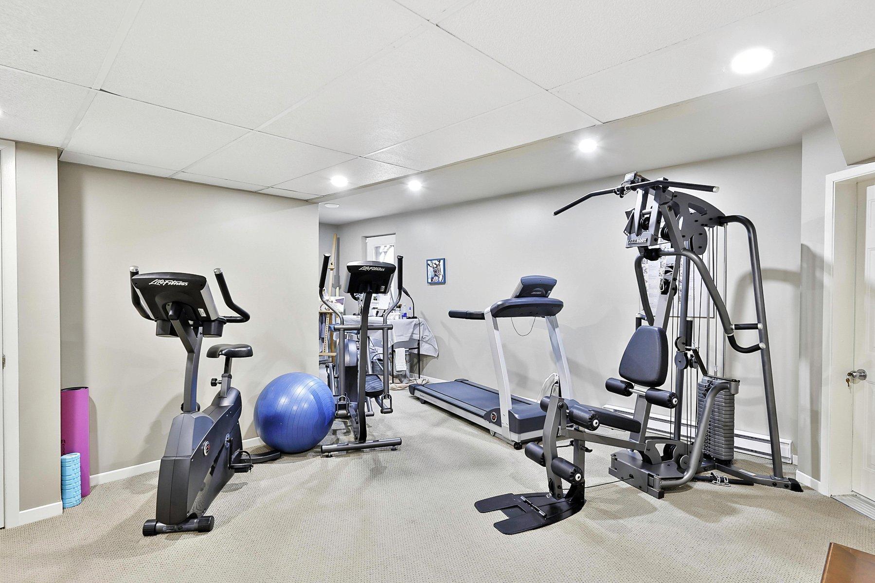 









184


Ch. Legault

,
Saint-Sauveur,




QC
J0R1R7

