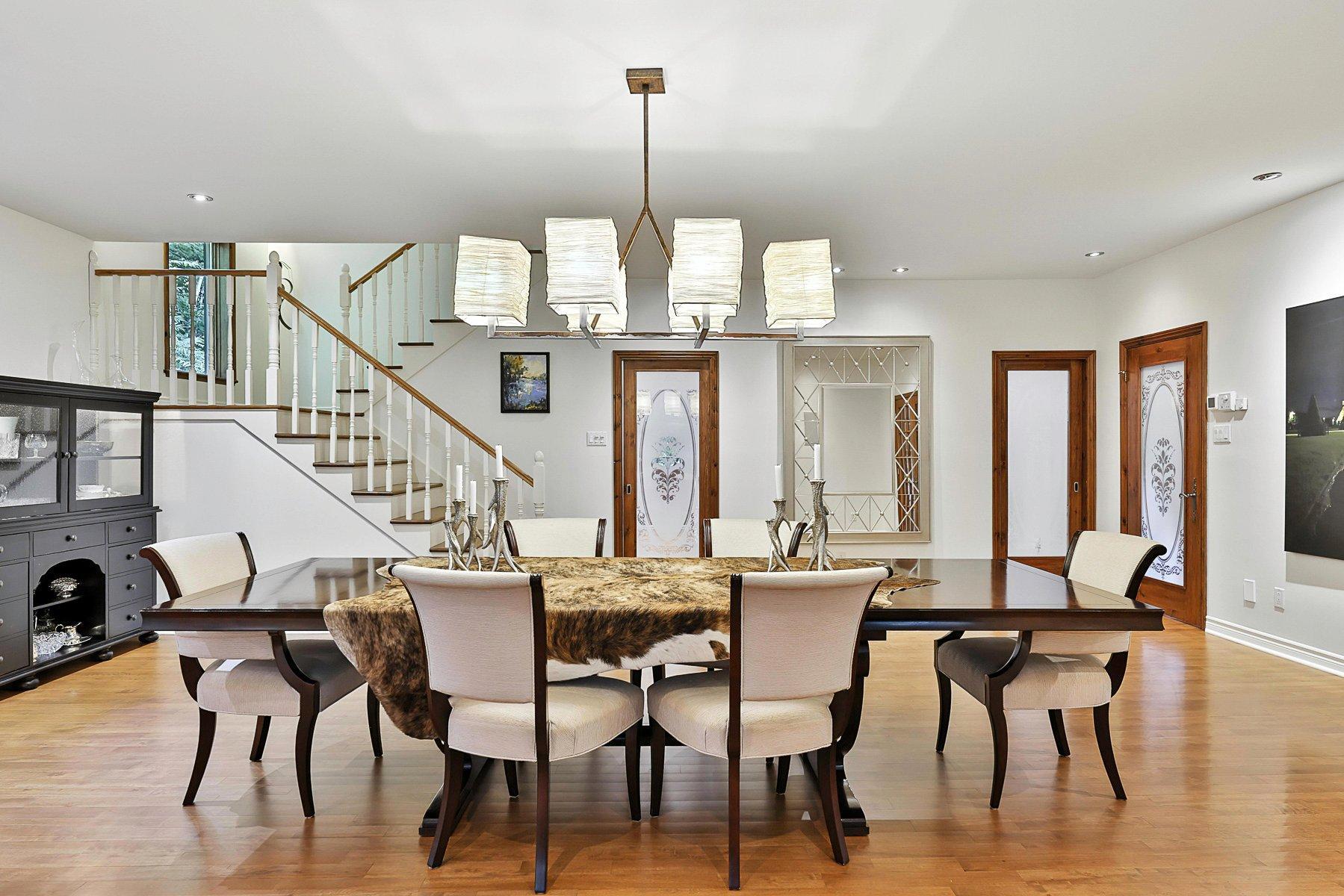 









184


Ch. Legault

,
Saint-Sauveur,




QC
J0R1R7

