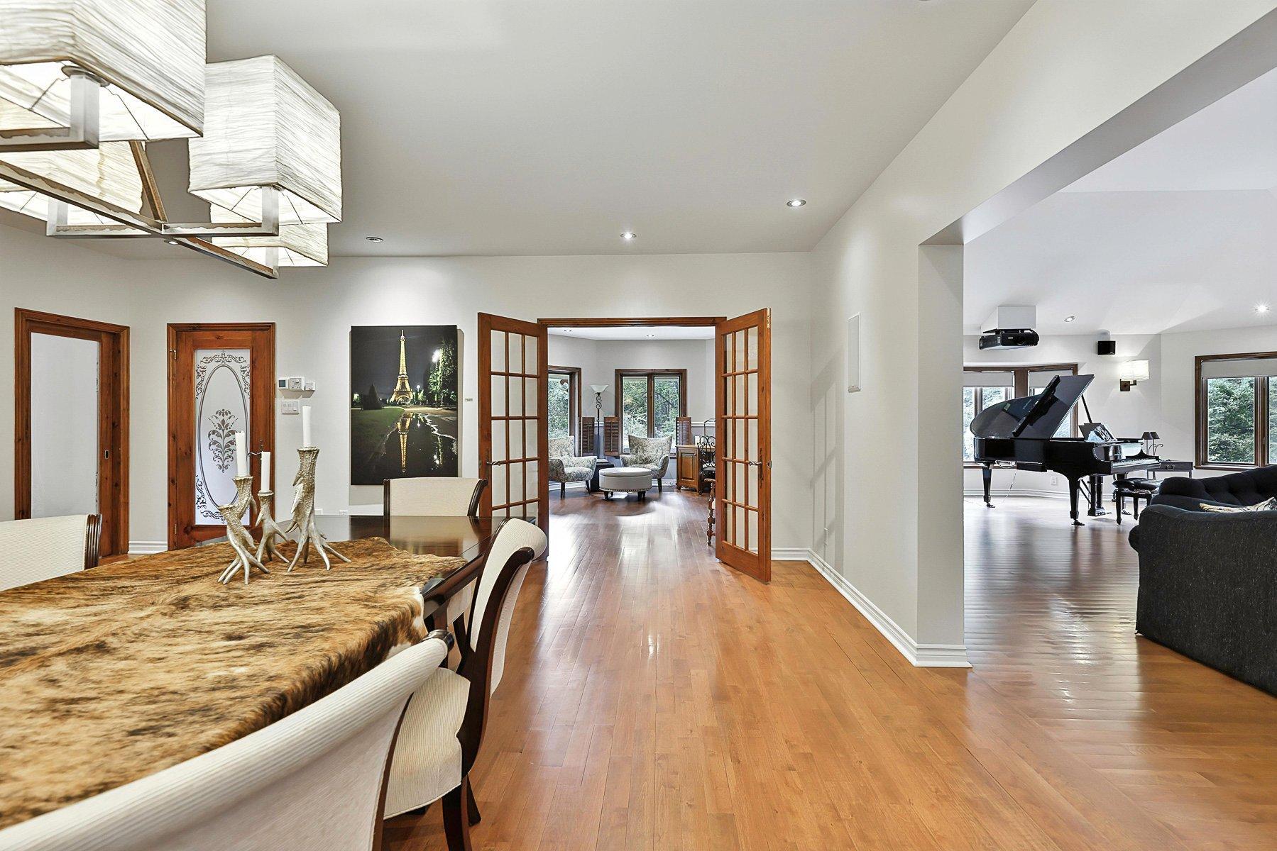 









184


Ch. Legault

,
Saint-Sauveur,




QC
J0R1R7

