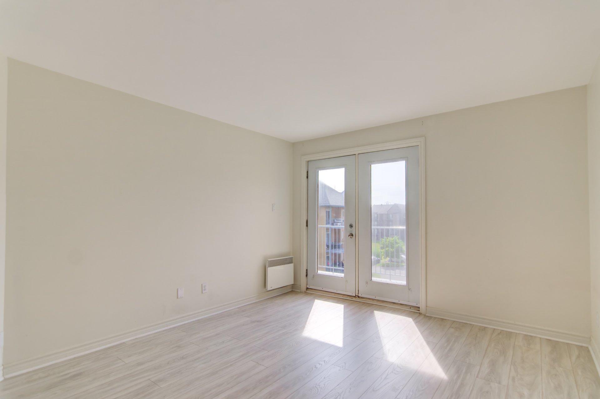 









6535


Boul. Chevrier

, 401,
Brossard,




QC
J4Z3T9

