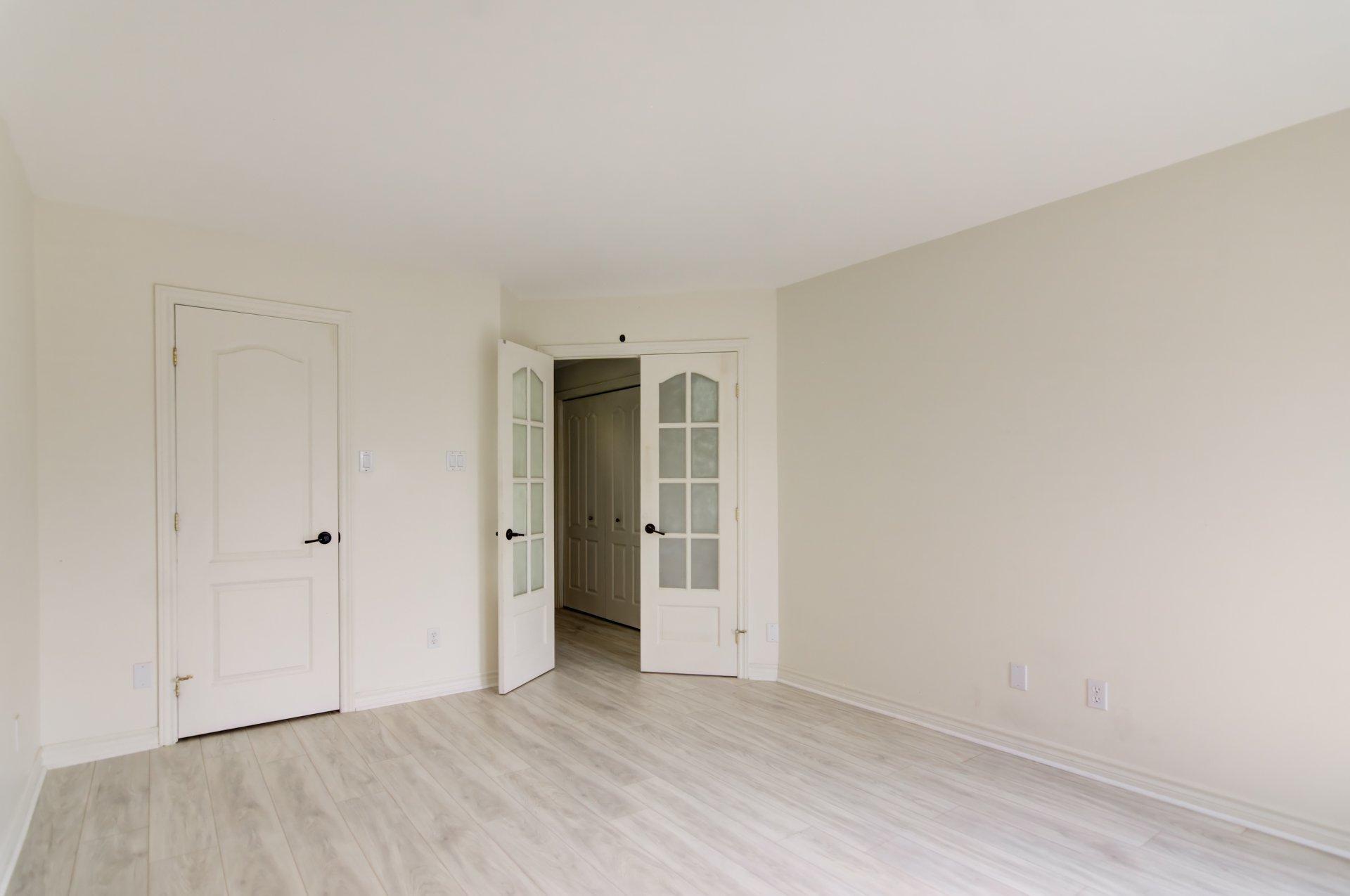 









6535


Boul. Chevrier

, 401,
Brossard,




QC
J4Z3T9

