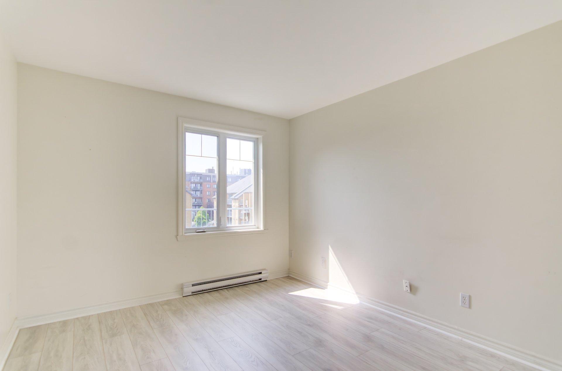 









6535


Boul. Chevrier

, 401,
Brossard,




QC
J4Z3T9

