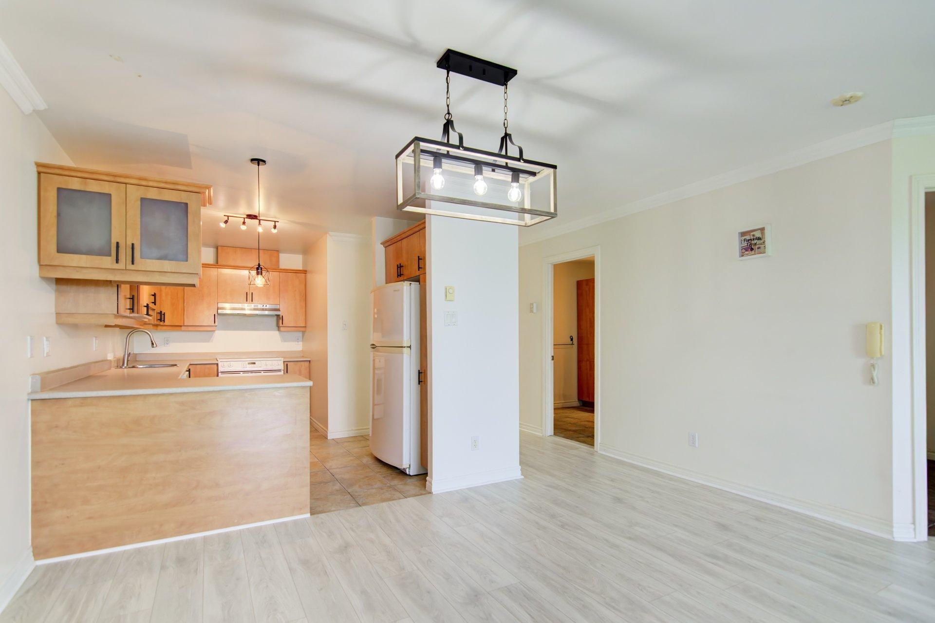 









6535


Boul. Chevrier

, 401,
Brossard,




QC
J4Z3T9

