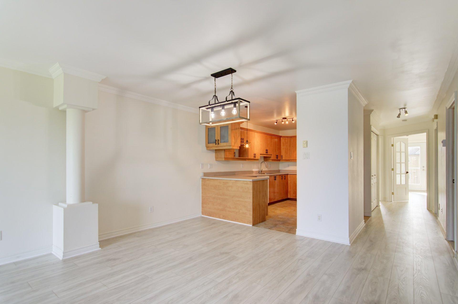 









6535


Boul. Chevrier

, 401,
Brossard,




QC
J4Z3T9

