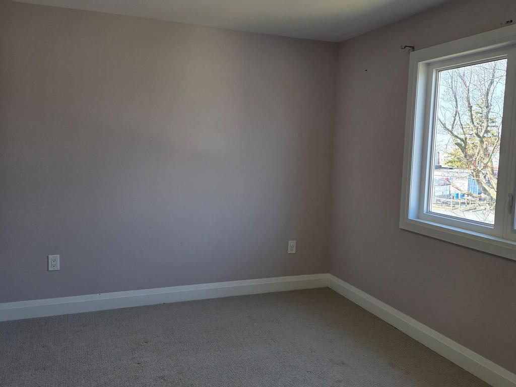 









41


Amelia

Street,
Port Colborne,




ON
L3K 2K8

