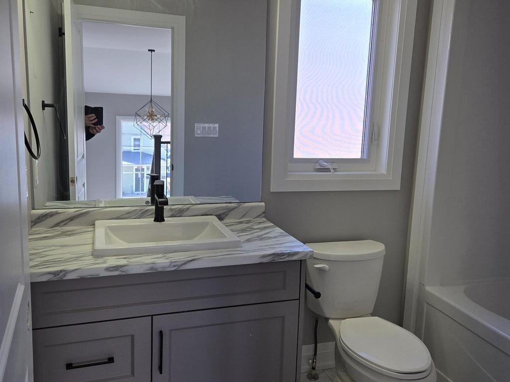 









41


Amelia

Street,
Port Colborne,




ON
L3K 2K8

