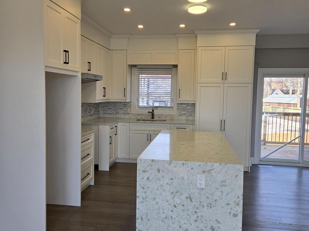 









41


Amelia

Street,
Port Colborne,




ON
L3K 2K8

