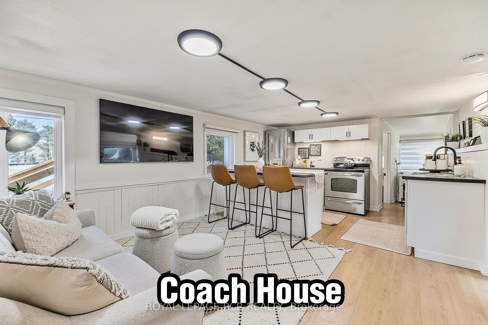 









5490


Hwy 47

N/A,
Uxbridge,




ON
L9P 1R1

