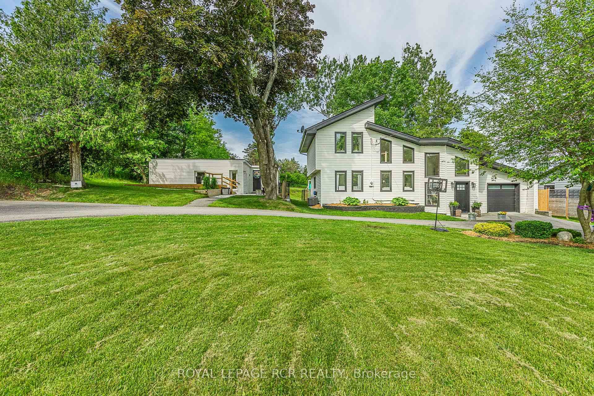 









5490


Hwy 47

N/A,
Uxbridge,




ON
L9P 1R1

