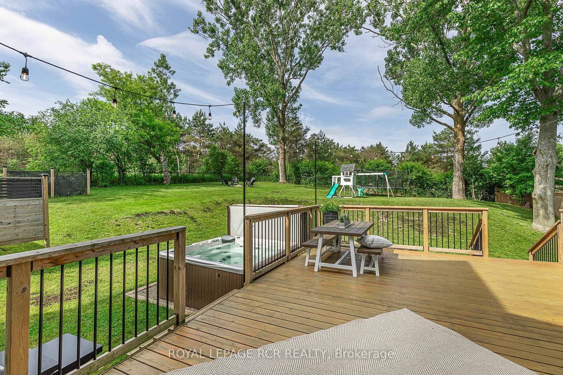 









5490


Hwy 47

N/A,
Uxbridge,




ON
L9P 1R1

