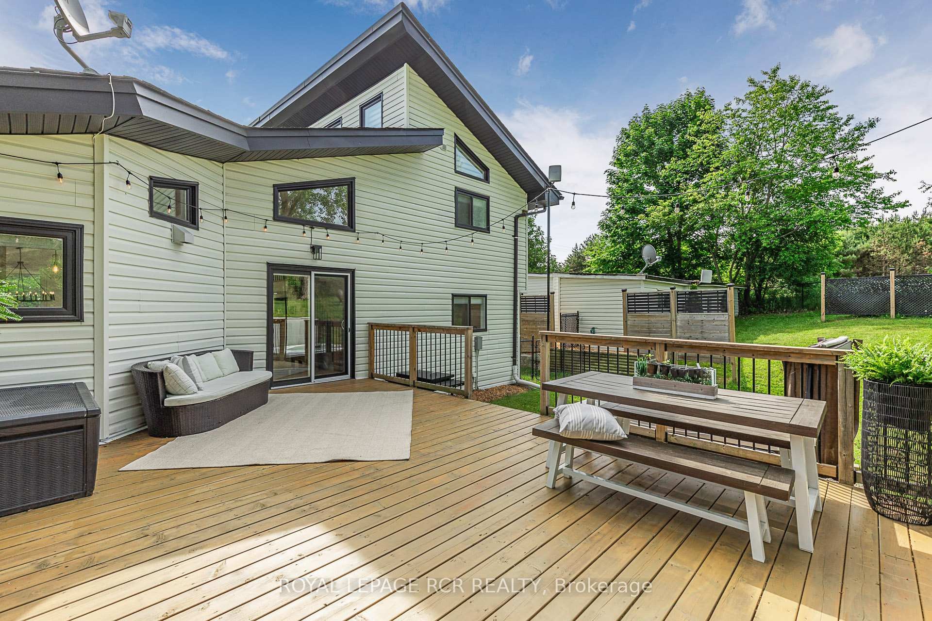 









5490


Hwy 47

N/A,
Uxbridge,




ON
L9P 1R1

