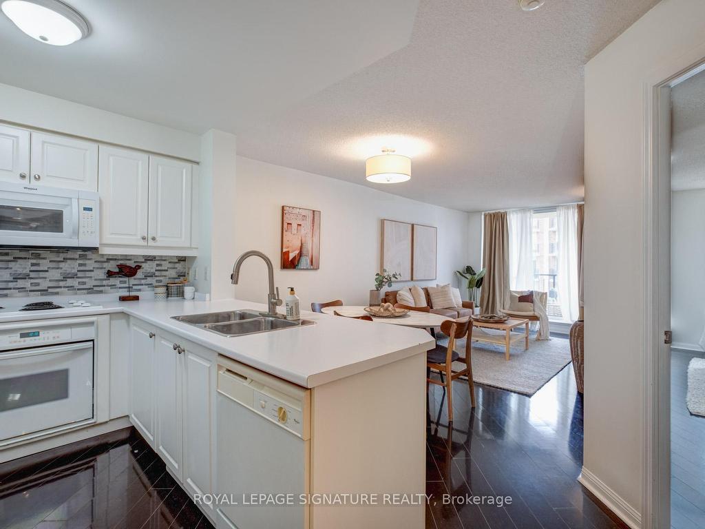 









3130


Yonge

Street, 401,
Toronto,




ON
M4N 2K6

