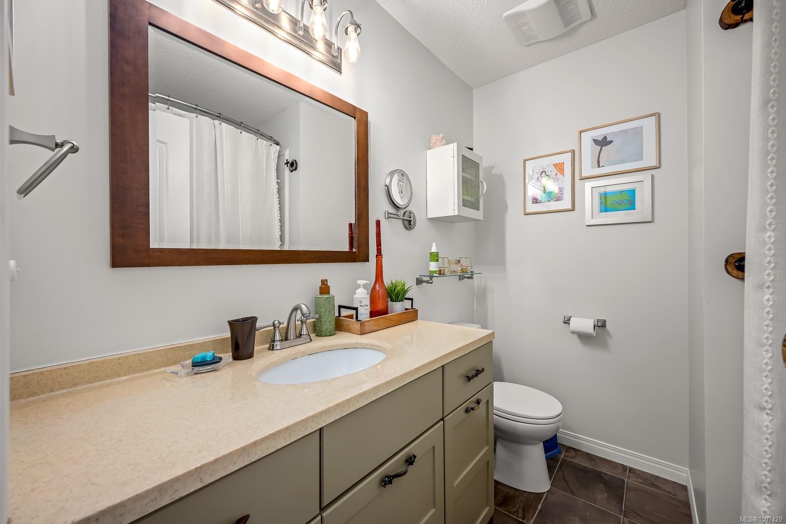 









292


Nim Nim

Pl,
Courtenay,




BC
V9N 8A5

