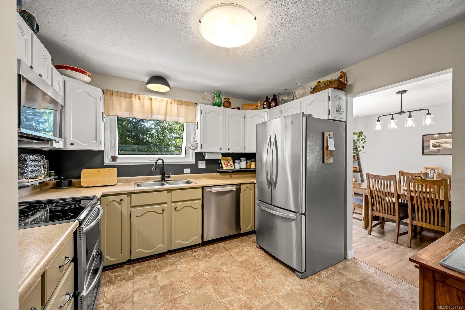









292


Nim Nim

Pl,
Courtenay,




BC
V9N 8A5

