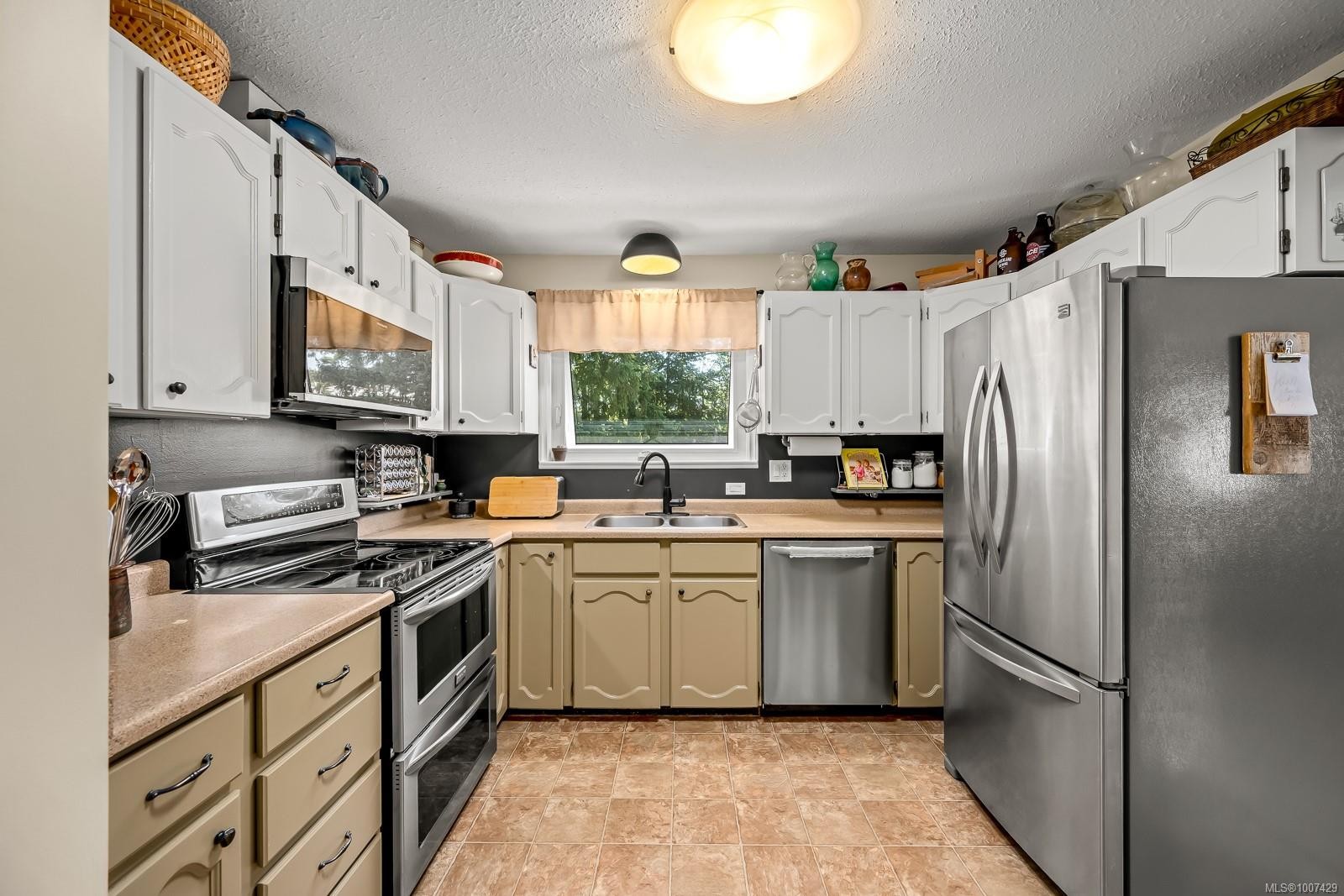 









292


Nim Nim

Pl,
Courtenay,




BC
V9N 8A5

