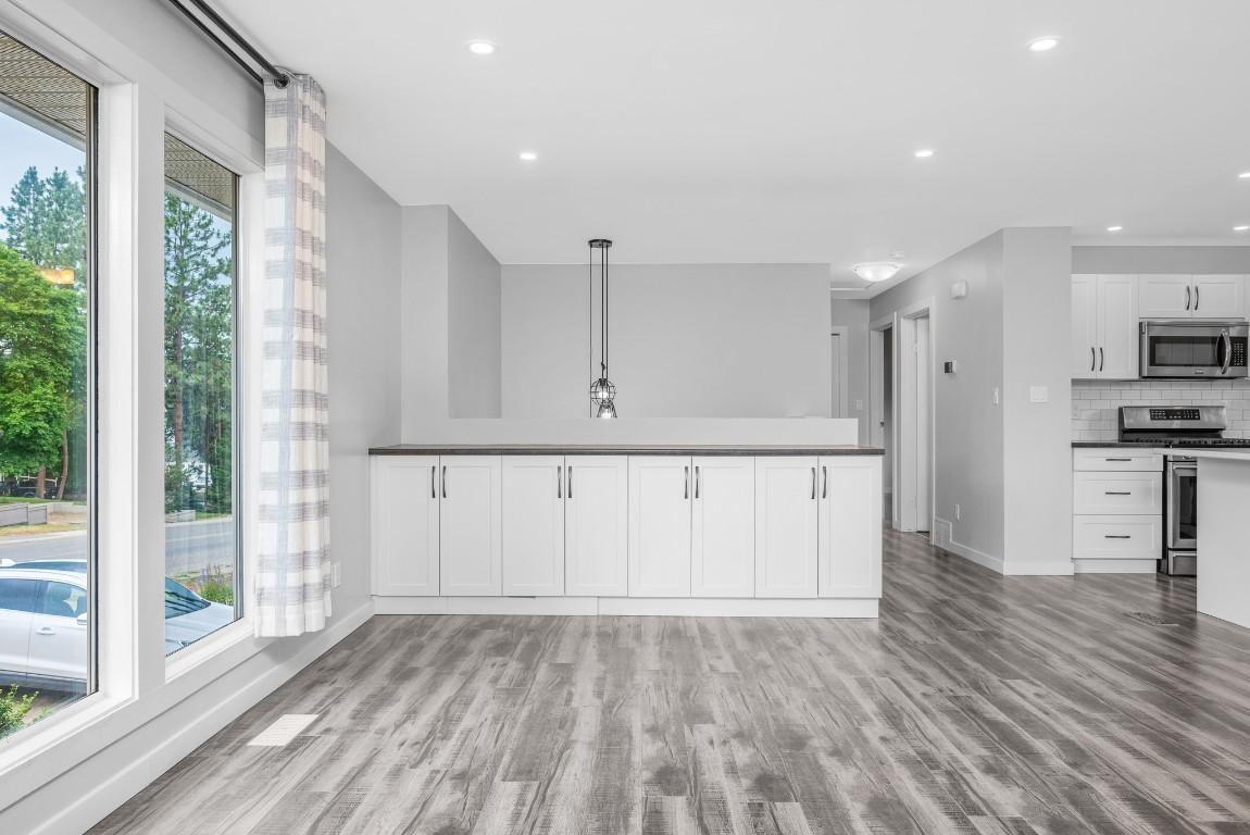 









1301


43

Avenue,
Vernon,




BC
V1T 8J9

