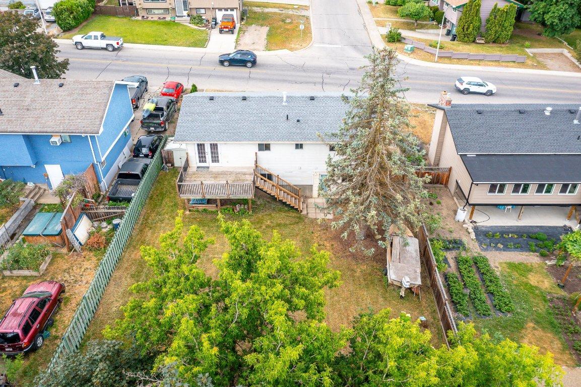 









1301


43

Avenue,
Vernon,




BC
V1T 8J9

