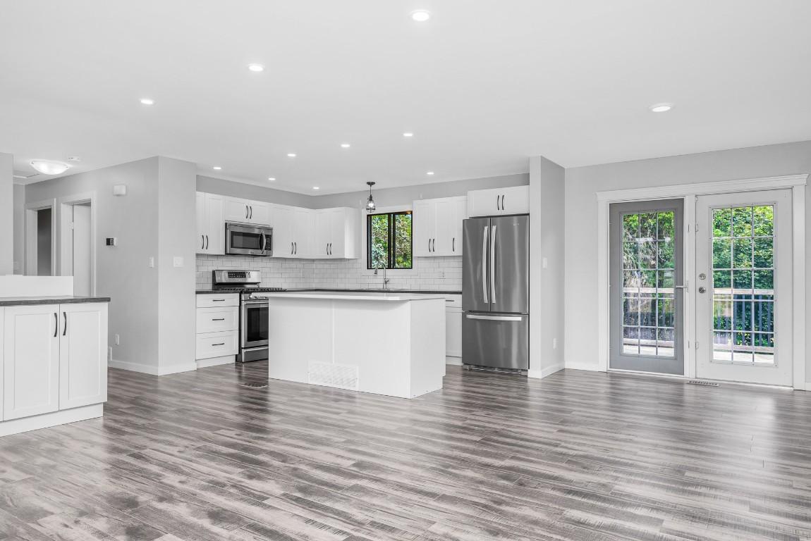 









1301


43

Avenue,
Vernon,




BC
V1T 8J9

