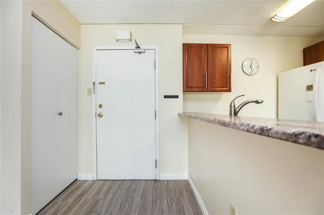 









80


Plaza

DR, 2412,
Winnipeg,




MB
R3T 5S1

