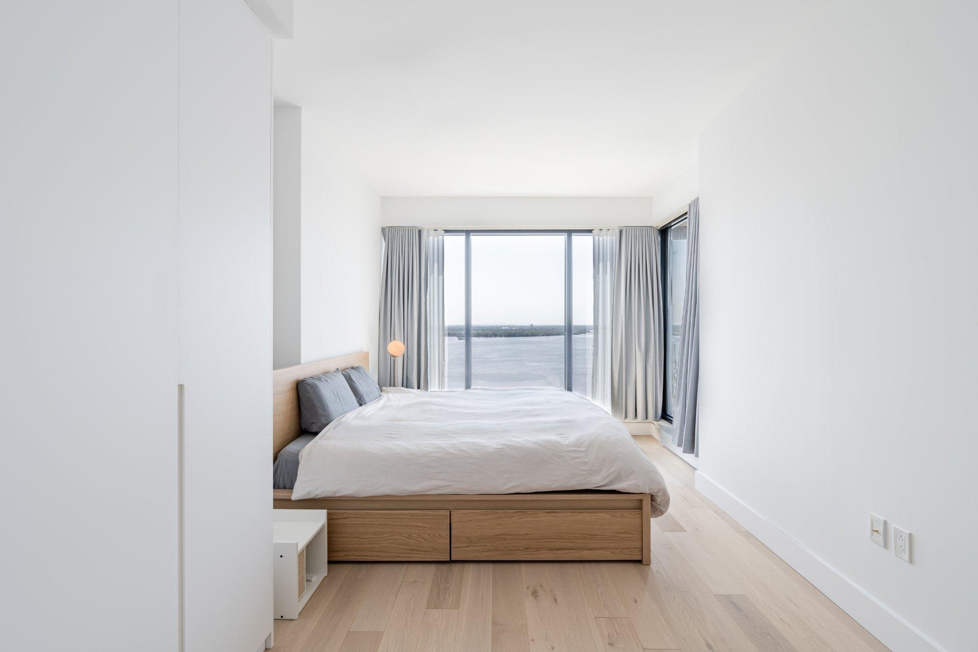 









200


Rue André-Prévost

, 2309,
Montréal (Verdun/Île-des-Soeurs),




QC
H3E0E5

