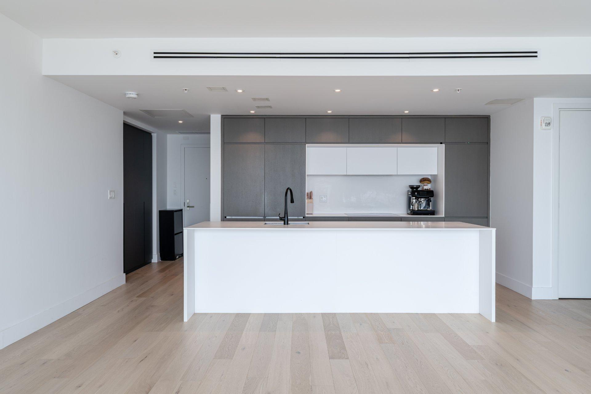 









200


Rue André-Prévost

, 2309,
Montréal (Verdun/Île-des-Soeurs),




QC
H3E0E5

